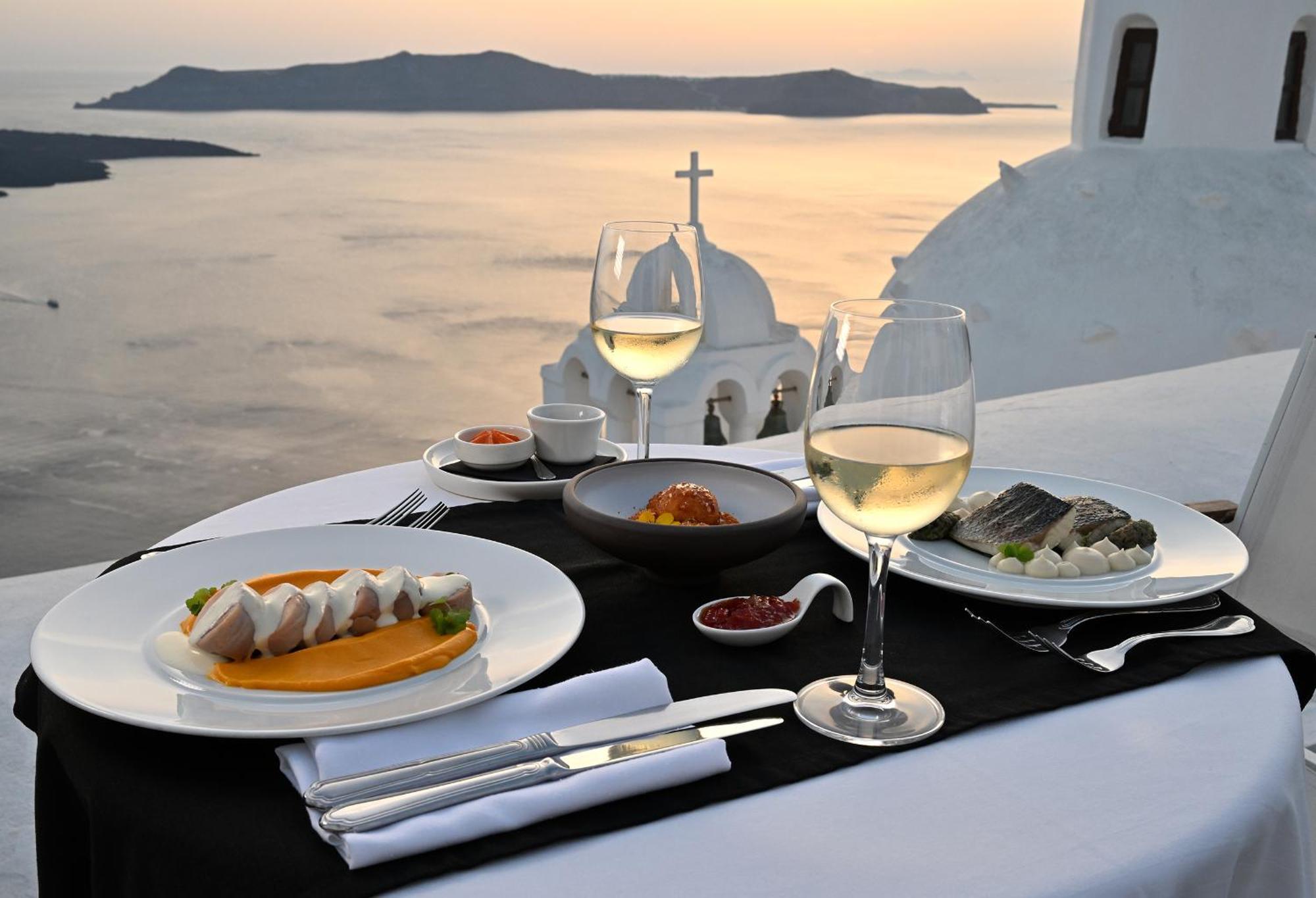Aigialos Luxury Traditional Settlement Fira  Extérieur photo