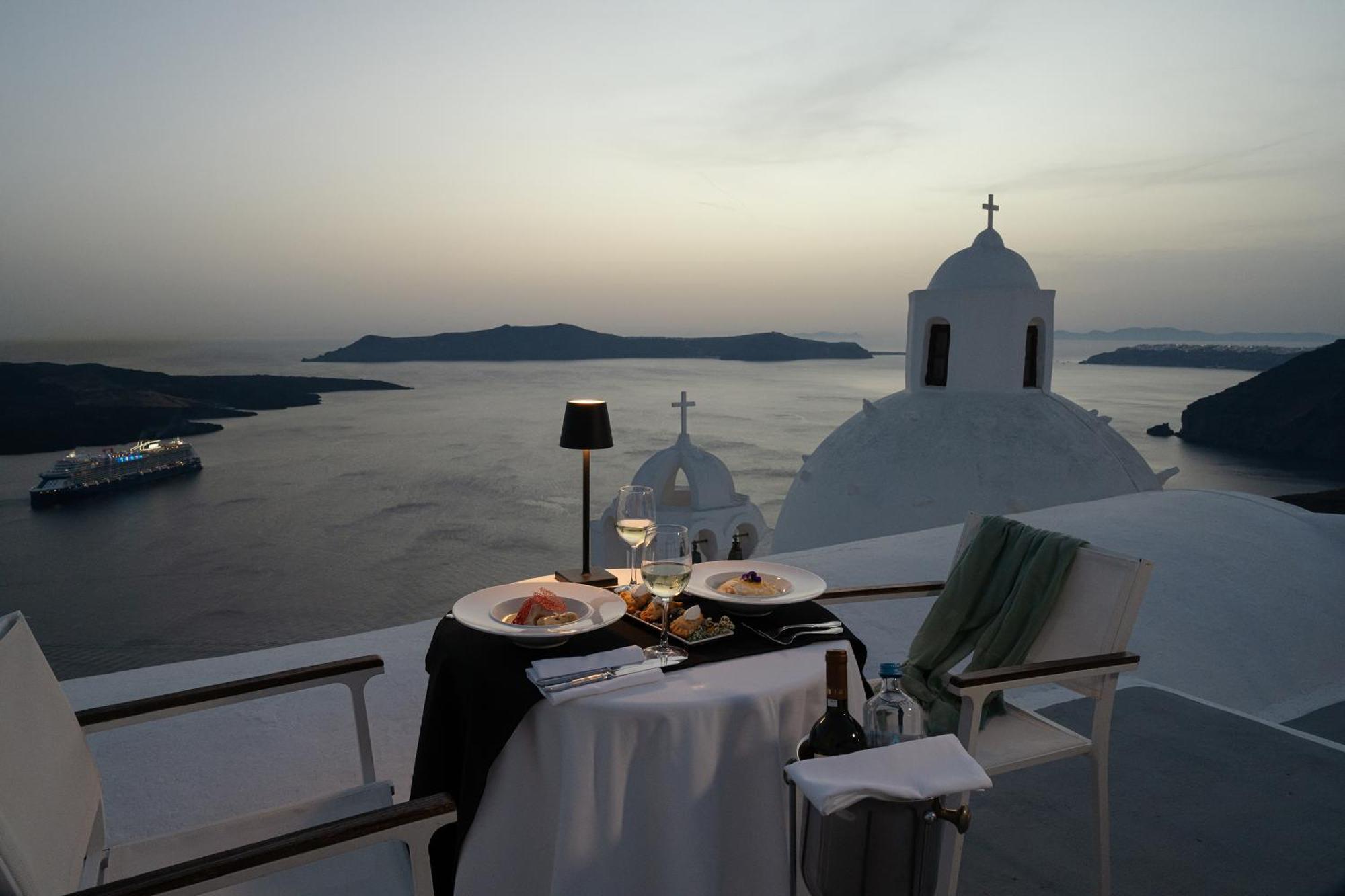 Aigialos Luxury Traditional Settlement Fira  Extérieur photo