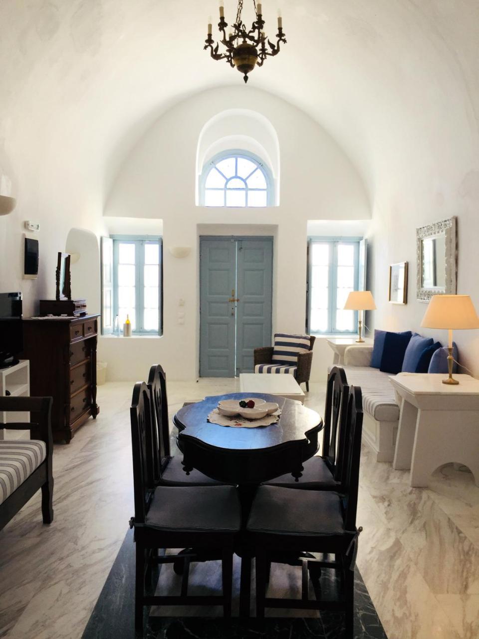 Aigialos Luxury Traditional Settlement Fira  Extérieur photo
